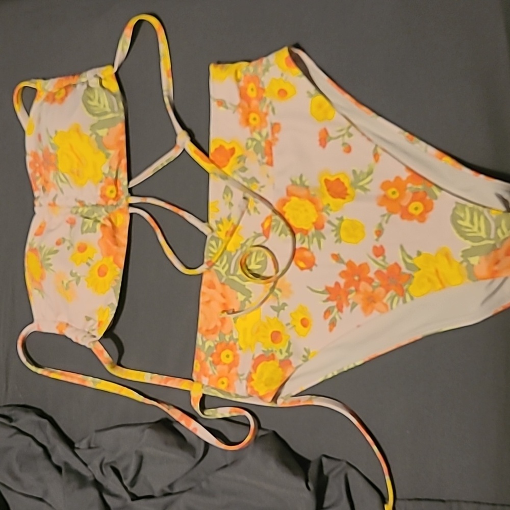 Aerie 2 piece Floral Print Bikini Medium Bottom, Small Top